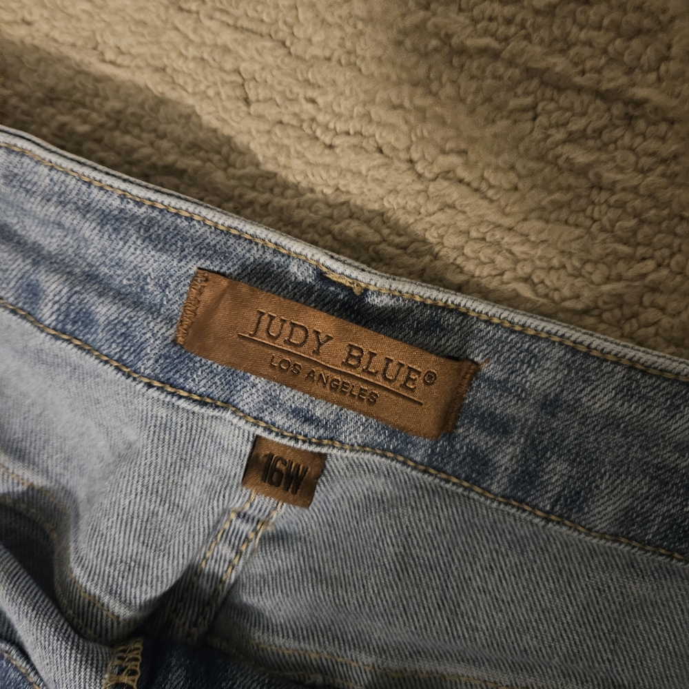 Judy Blue Barrel Leg High Rise Light Wash Denim Jeans 16W - Picture 3 of 6